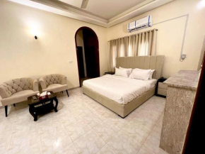 Crown Lodges